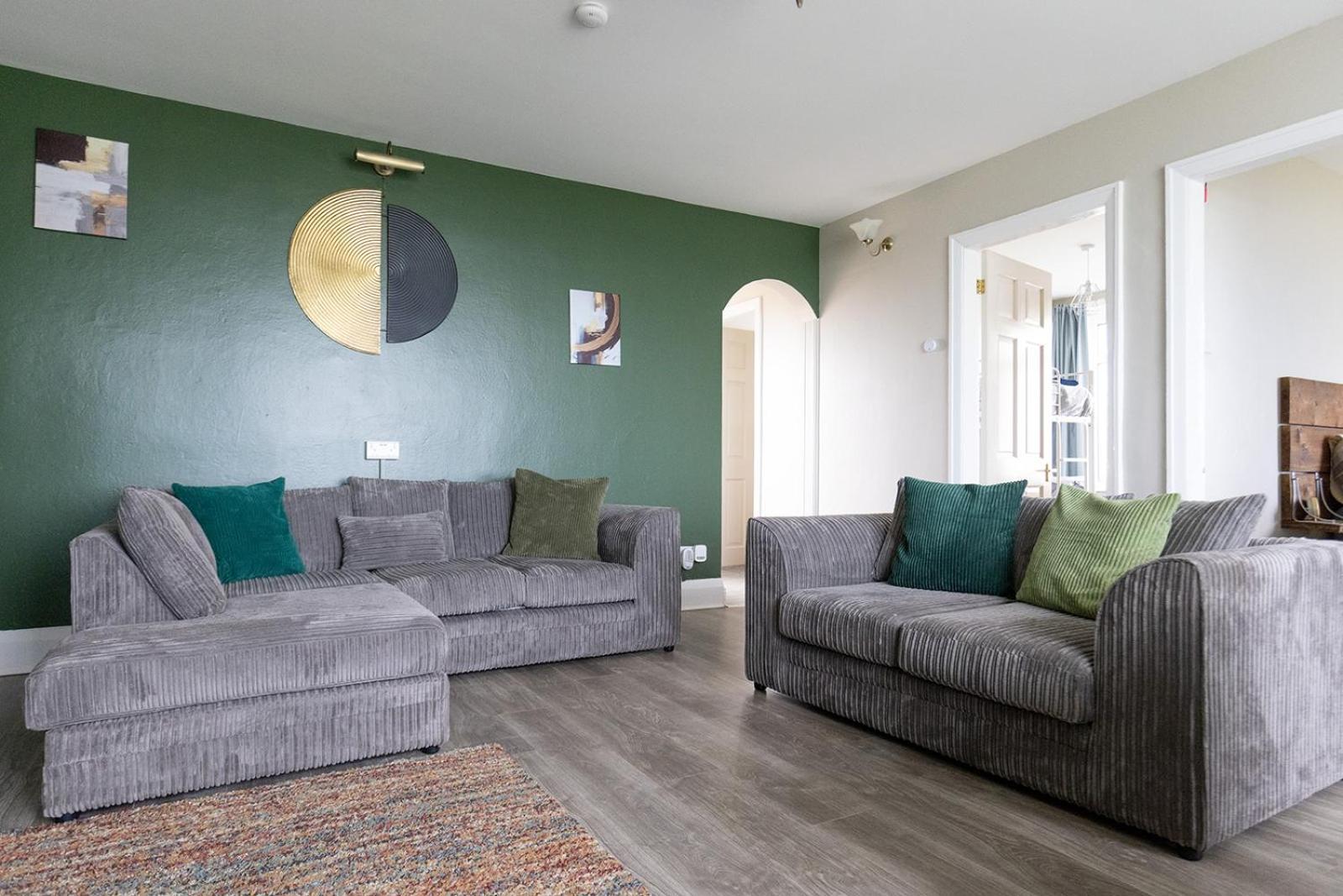 Beachfront Apartment - Ground Floor Apartment With Sea Views, Next To The Beach, Bridlington, North Yorkshire Bessingby Exterior foto